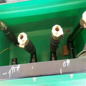 加油機(jī)底盆